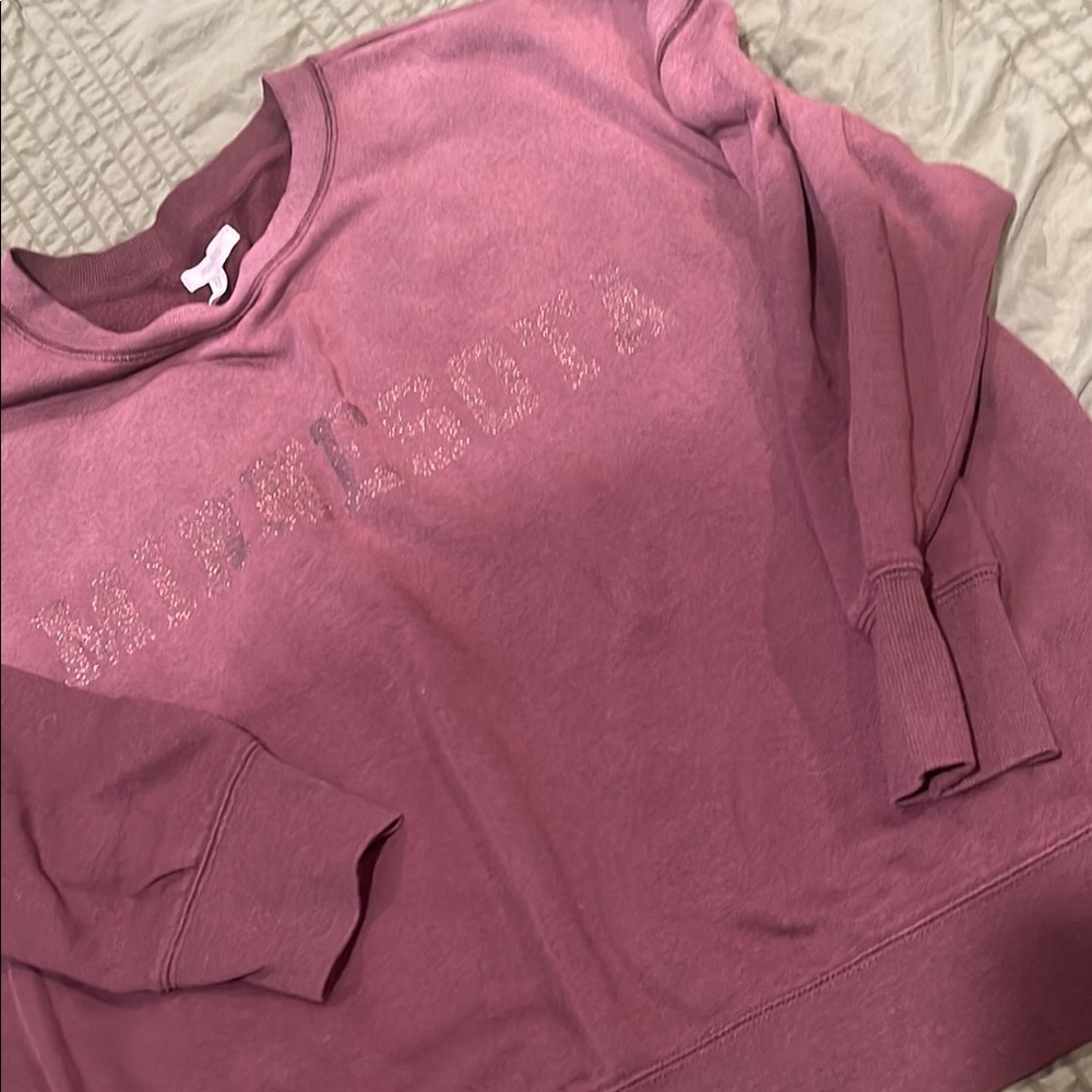 Ombré  Minnesota Sweatshirt - Picture 4 of 4